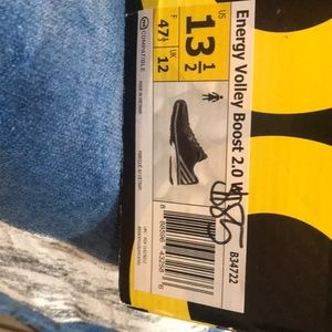 adidas volleyball shoes